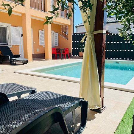Boutique Apartment With Private Pool For Your Exclusive Use Novigrad Istria 외부 사진
