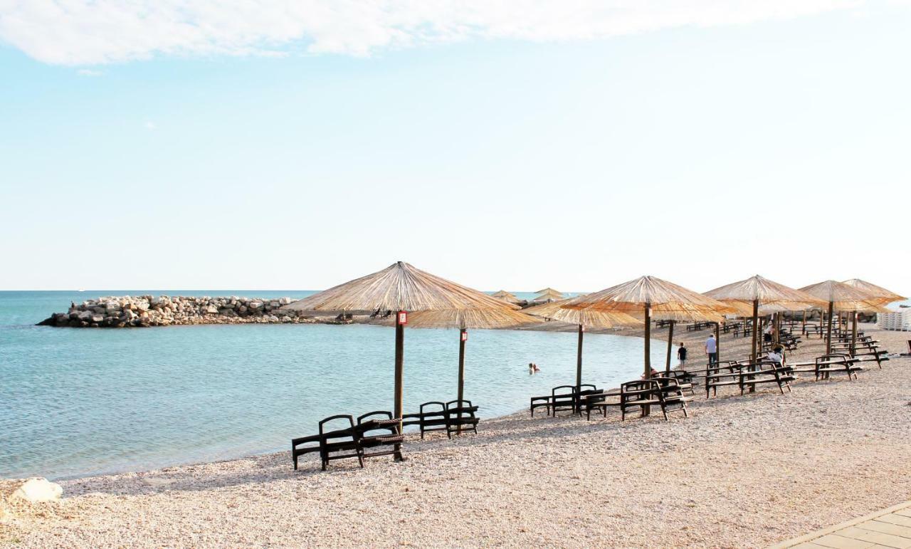 Boutique Apartment With Private Pool For Your Exclusive Use Novigrad Istria 외부 사진